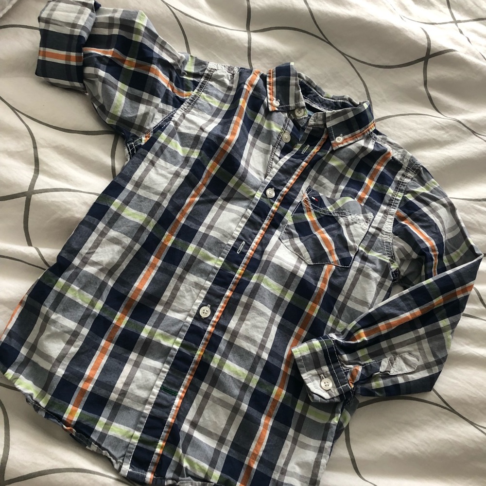 Tommy Hilfiger Plaid Button Down